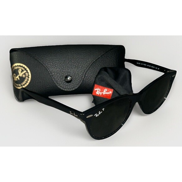 Ray-Ban RB2185 Wayfarer II 901/58 Black Polarized Sunglasses 55mm w/ Case - Picture 1 of 7